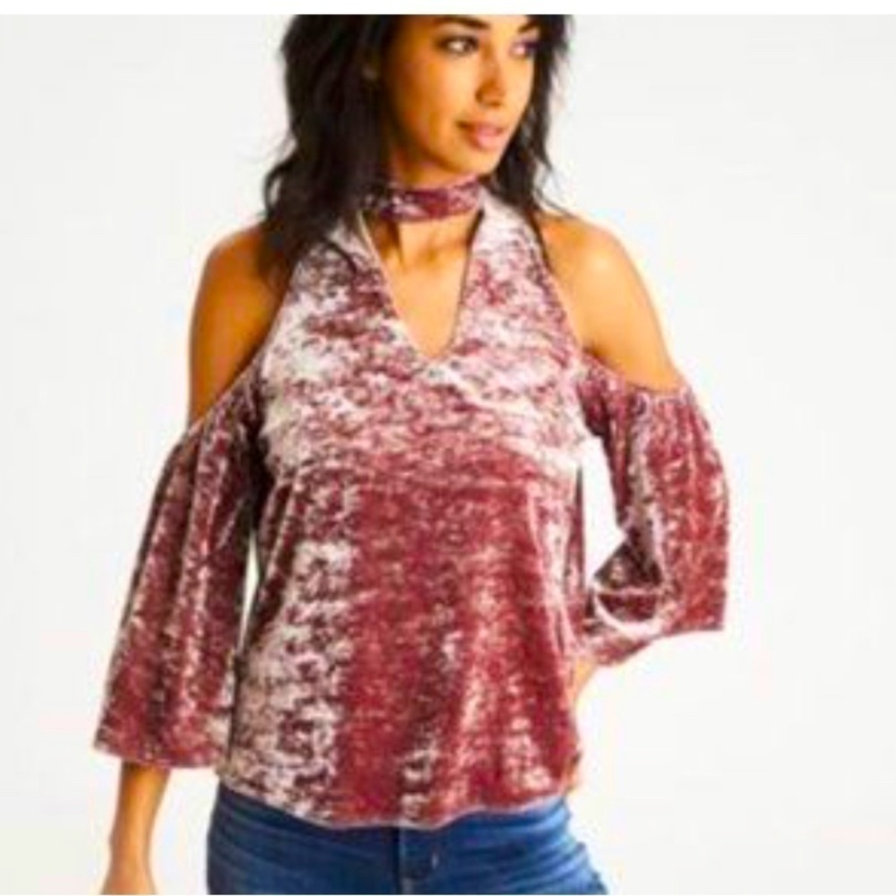 AMERICAN Eagle Velour Bell Sleeve off shoulder top Medium
